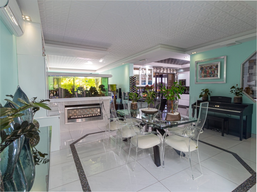 To Let 6 Bedroom Property for Rent in Pecanwood Estate North West